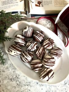 Easy Holiday Peanut Butter Balls